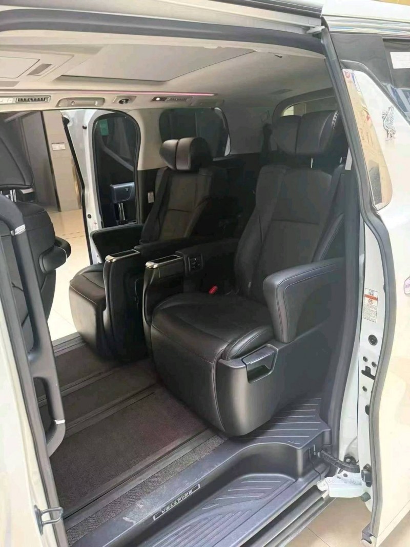 蚌埠20年丰田威尔法4