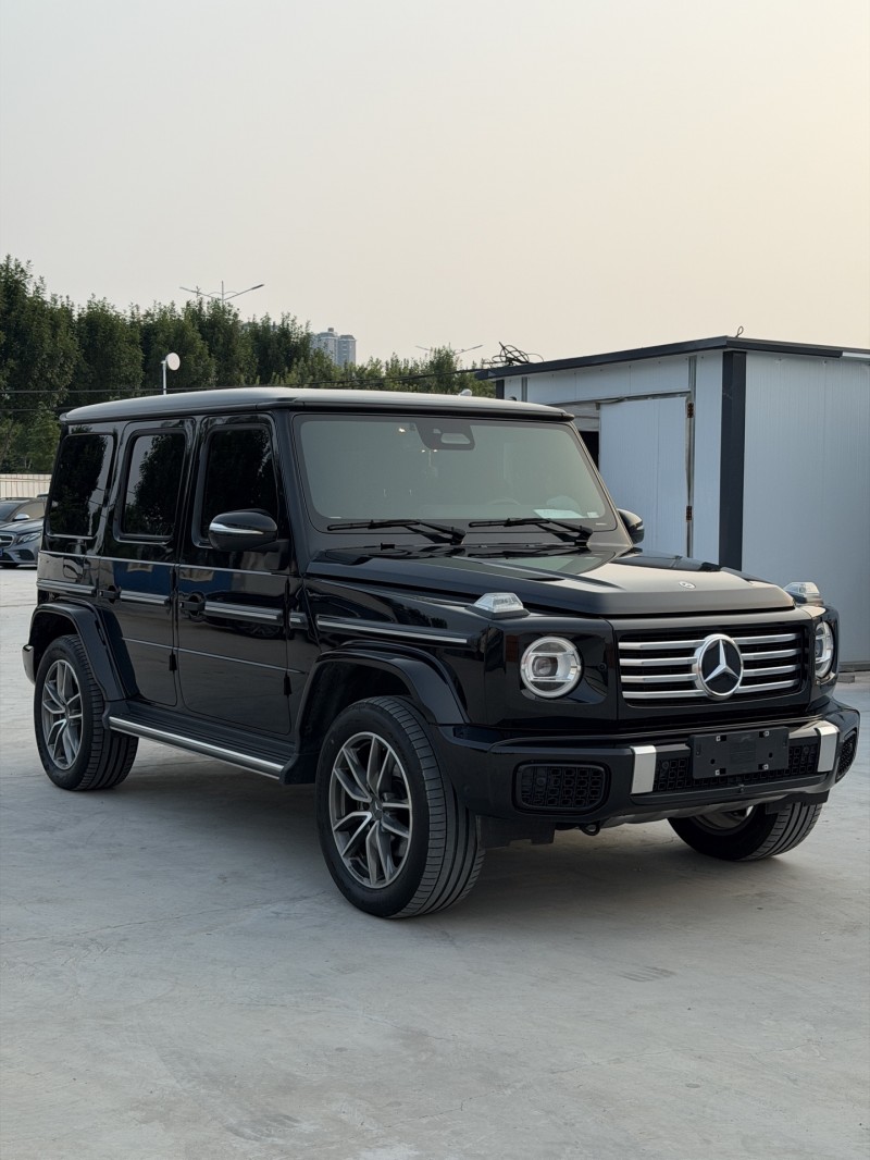 新乡25年奔驰G2