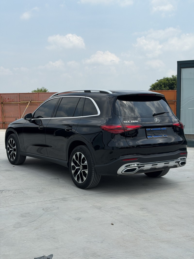 新乡25年奔驰GLC8