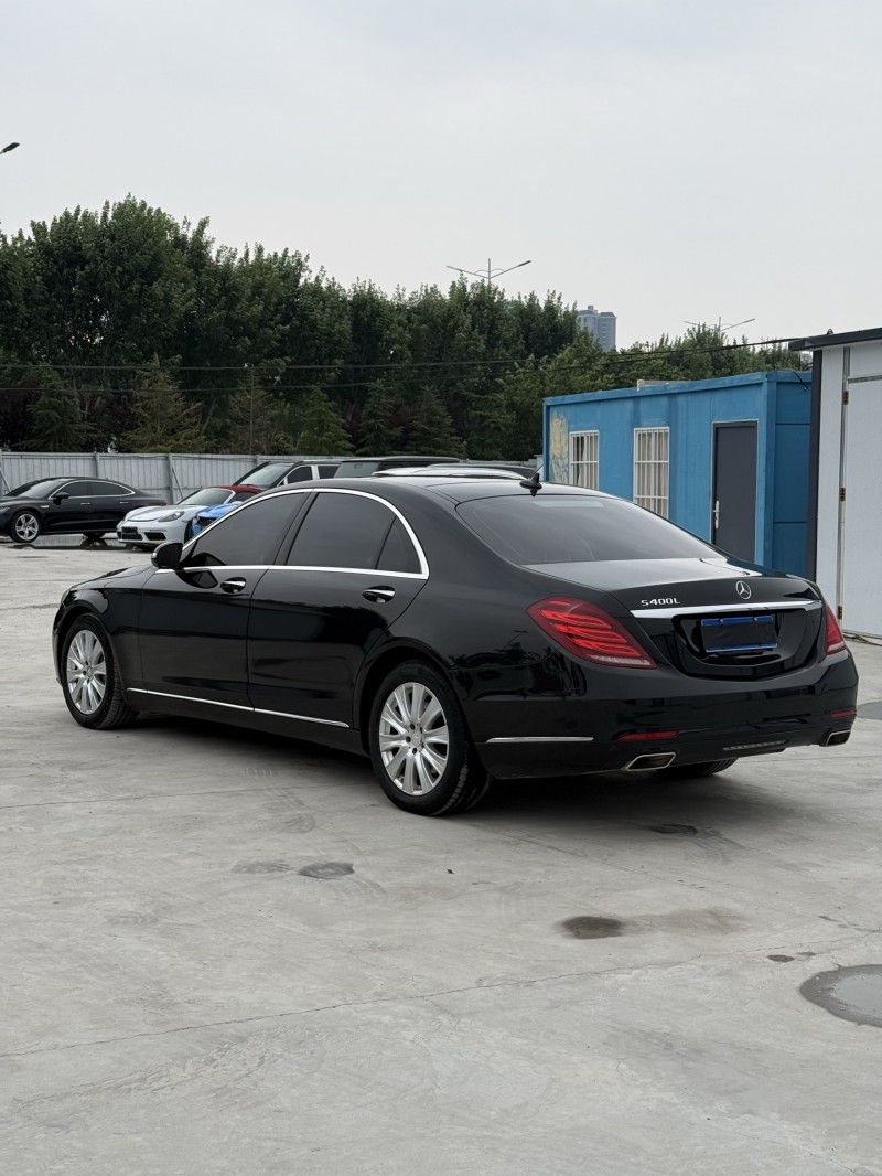 新乡15年奔驰S8