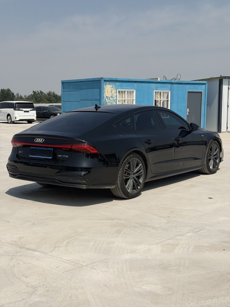 新乡24年奥迪A7L7