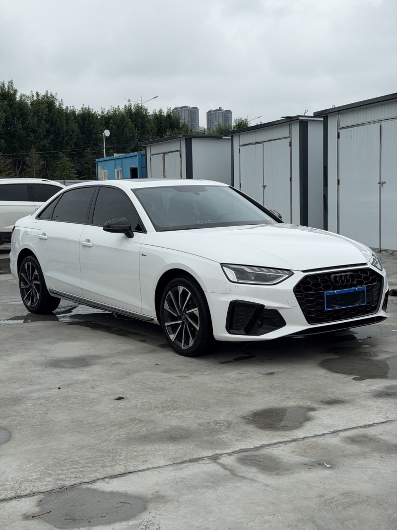 新乡23年奥迪A4L2