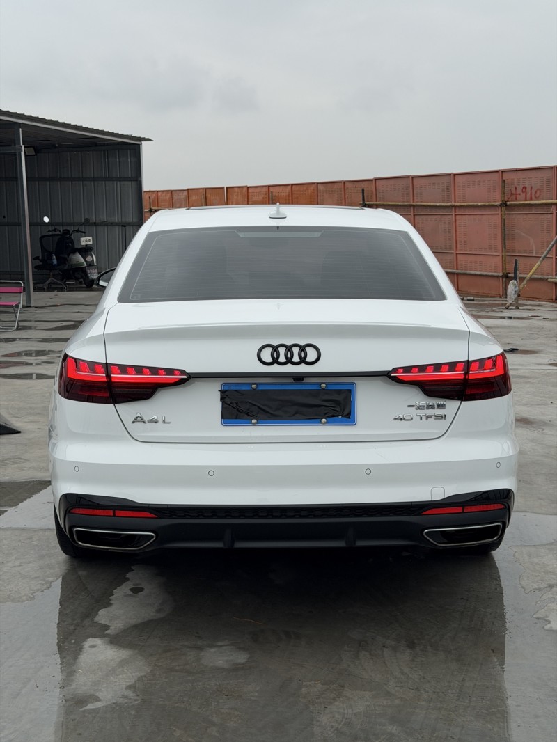 新乡23年奥迪A4L7