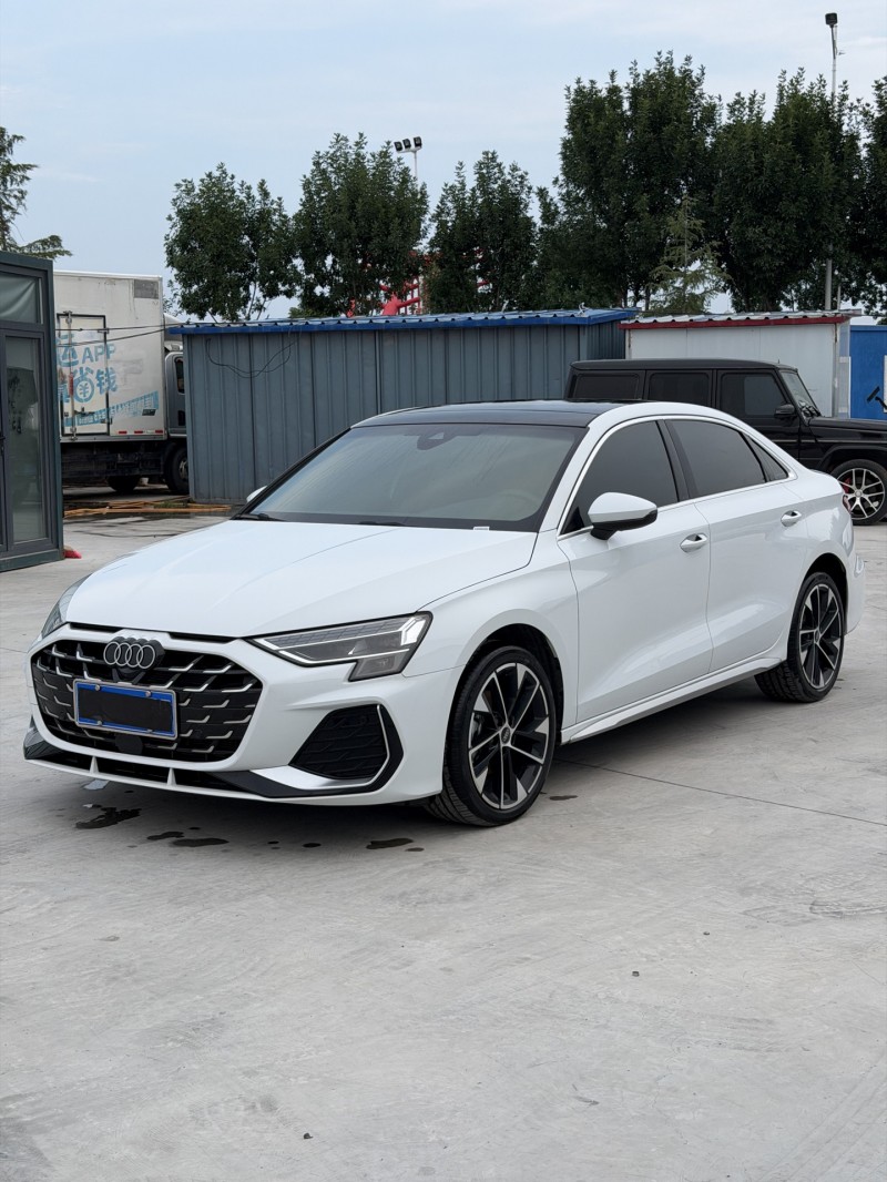 新乡25年奥迪A33