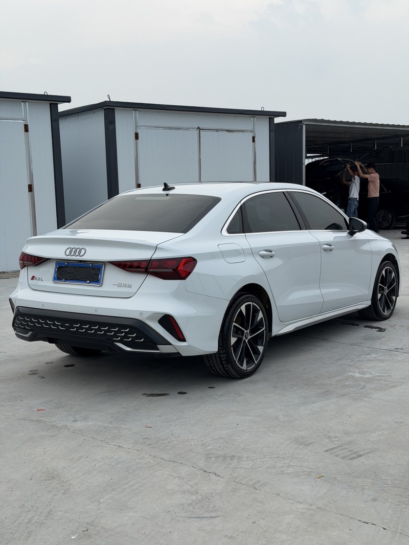 新乡25年奥迪A39