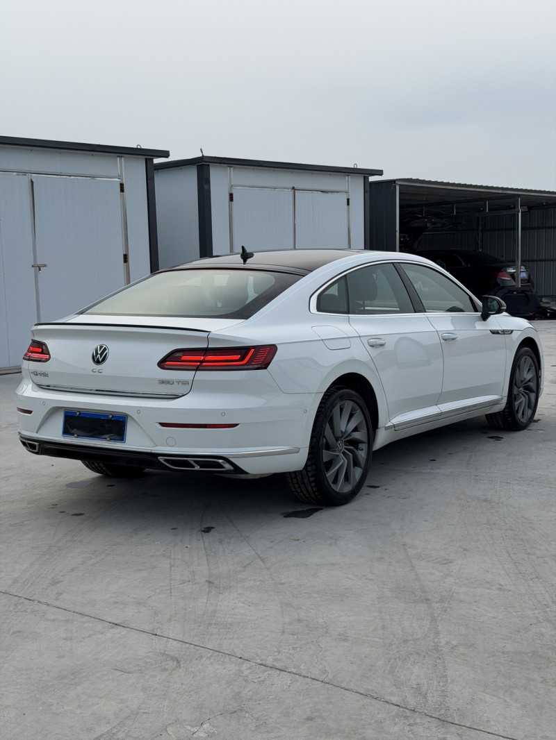 新乡25年大众CC9