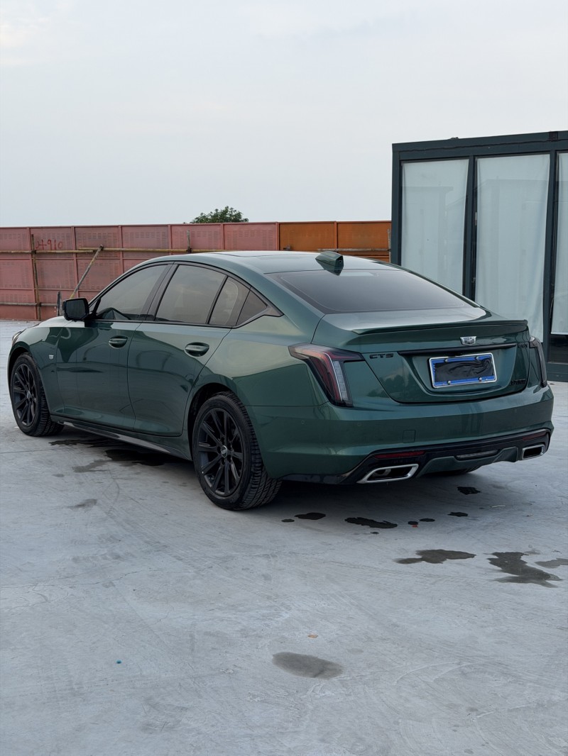 新乡25年凯迪拉克CT58