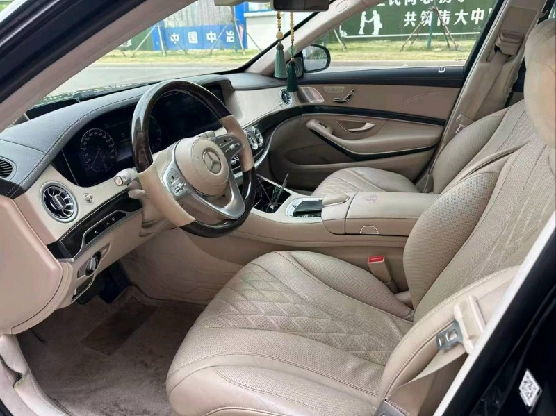 枣庄20年奔驰迈巴赫S级4