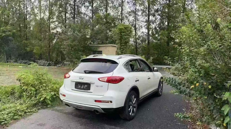 湖州15年英菲尼迪QX507