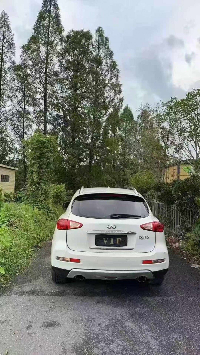 湖州15年英菲尼迪QX508