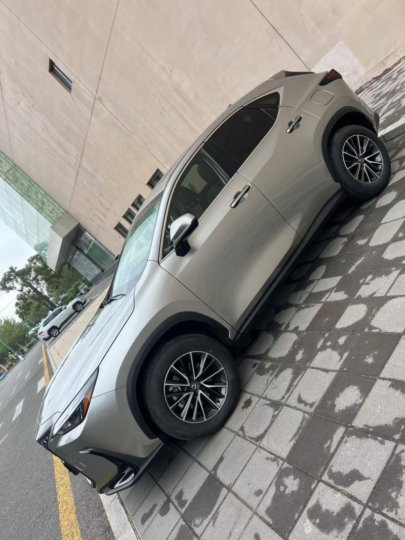 营口26年雷克萨斯NX3