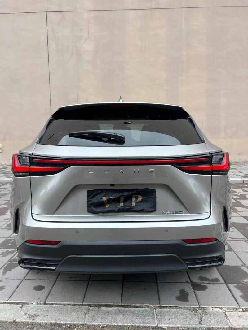 营口26年雷克萨斯NX8
