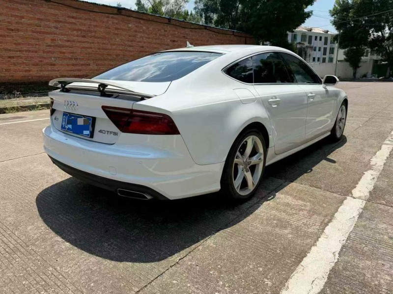 柳州16年奥迪A7L6