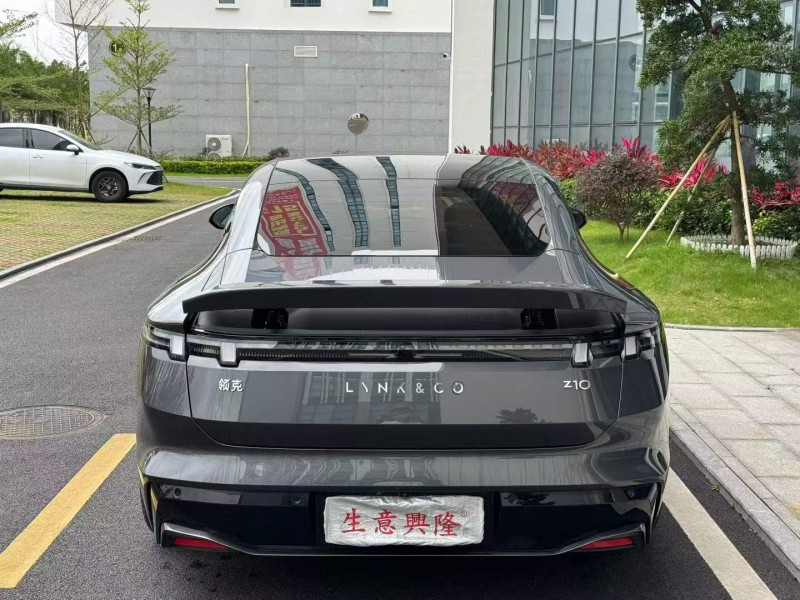 阳江25年领克Z108