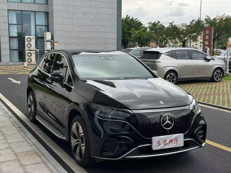 阳江25年奔驰EQE2
