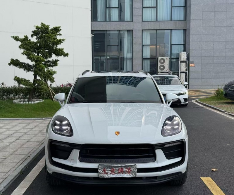 阳江22年保时捷Macan1
