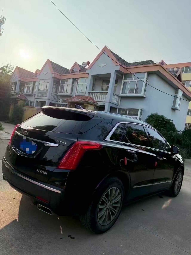 枣庄19年凯迪拉克XT57