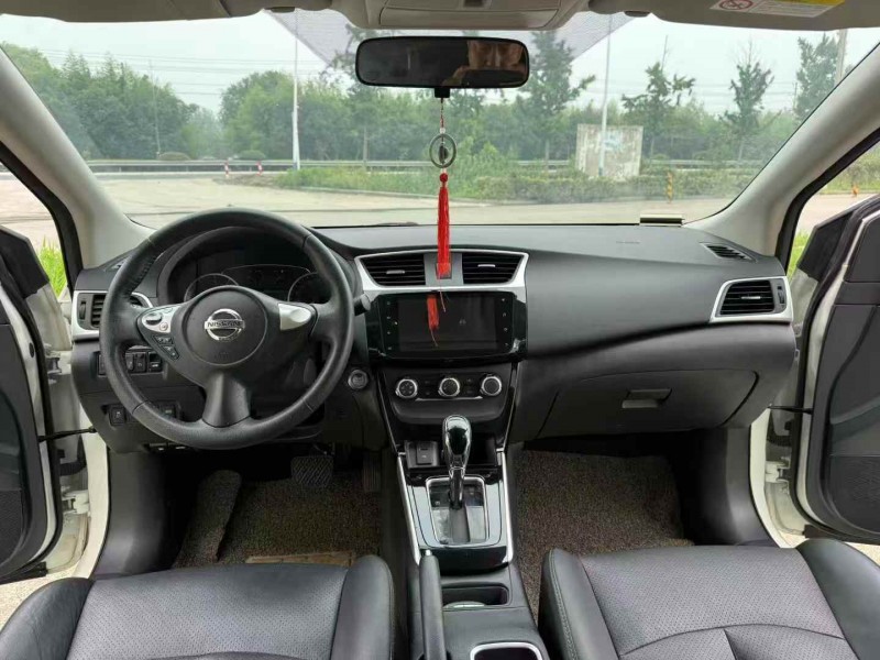 徐州19年日产轩逸5