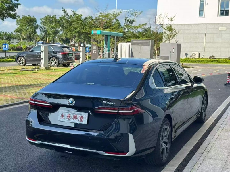 阳江24年宝马5系9