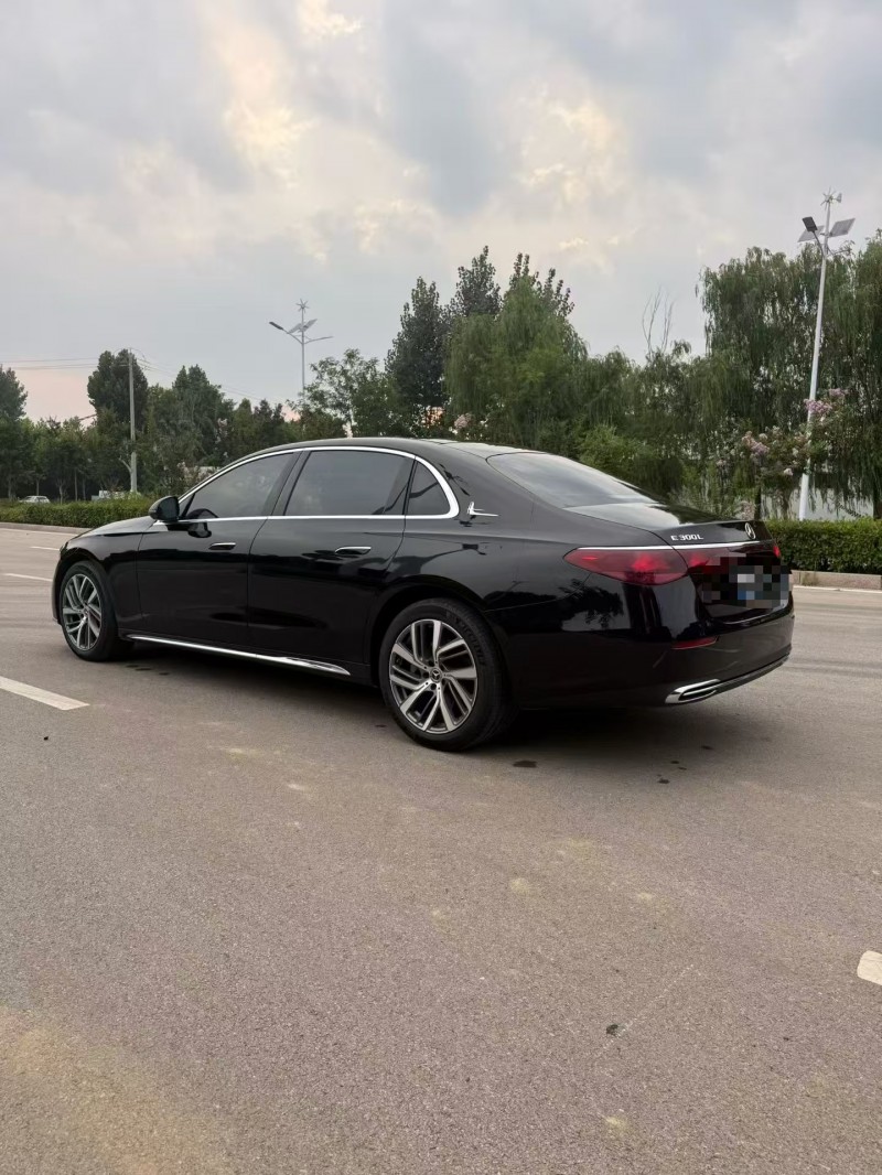 枣庄25年奔驰E8