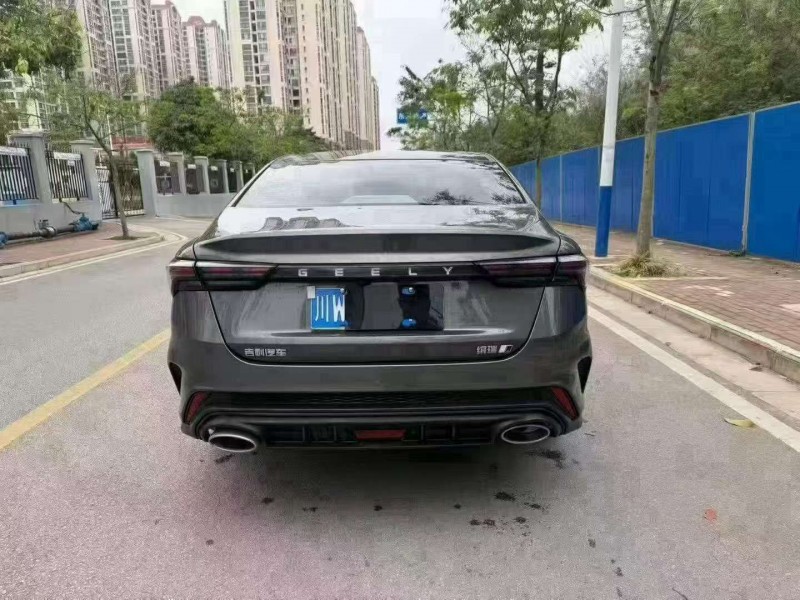 南宁24年吉利缤瑞9