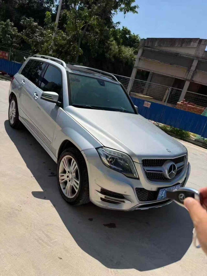南宁14年奔驰GLK2
