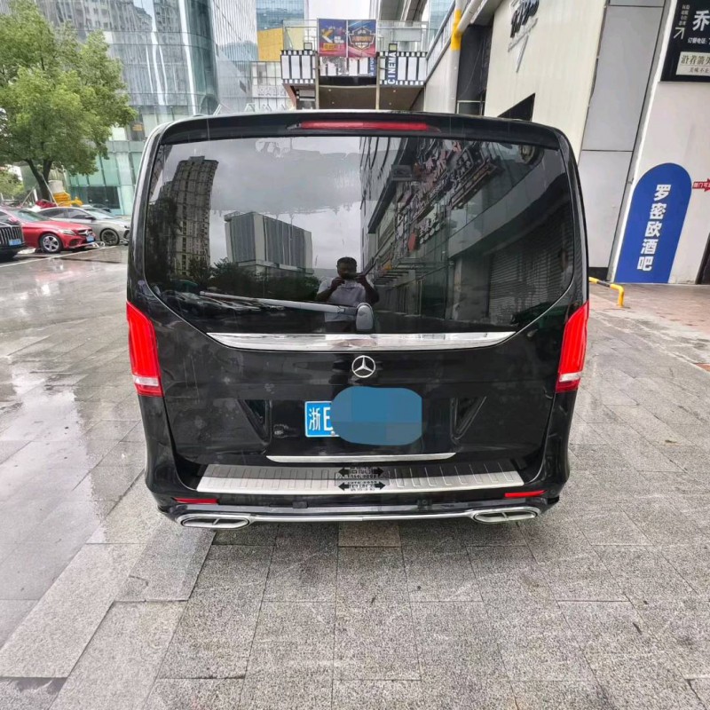 宁波21年奔驰V5