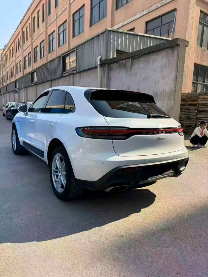 绍兴24年保时捷Macan4
