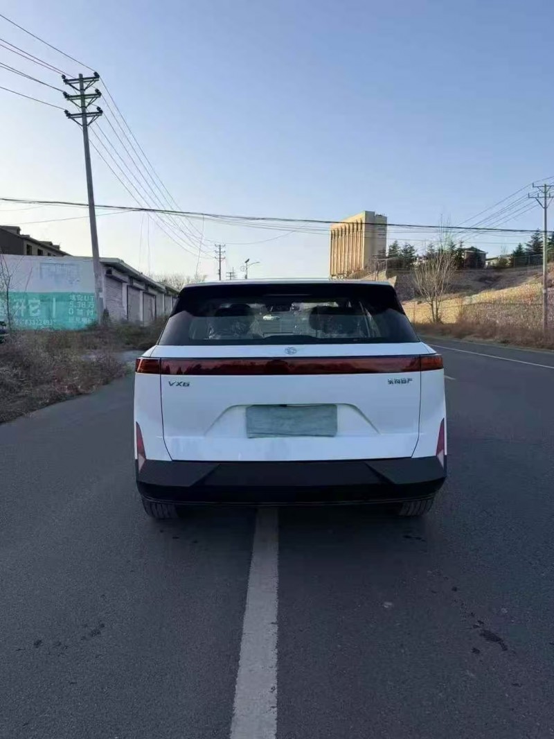 邯郸26年启辰VX68