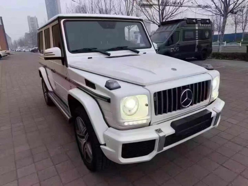 青岛18年奔驰AMG3