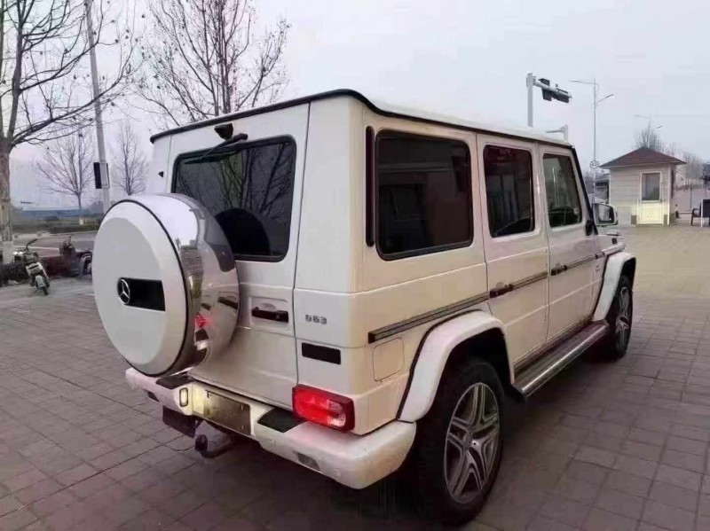 青岛18年奔驰AMG5