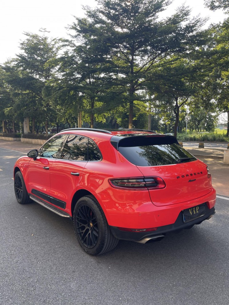 东莞15年保时捷Macan8