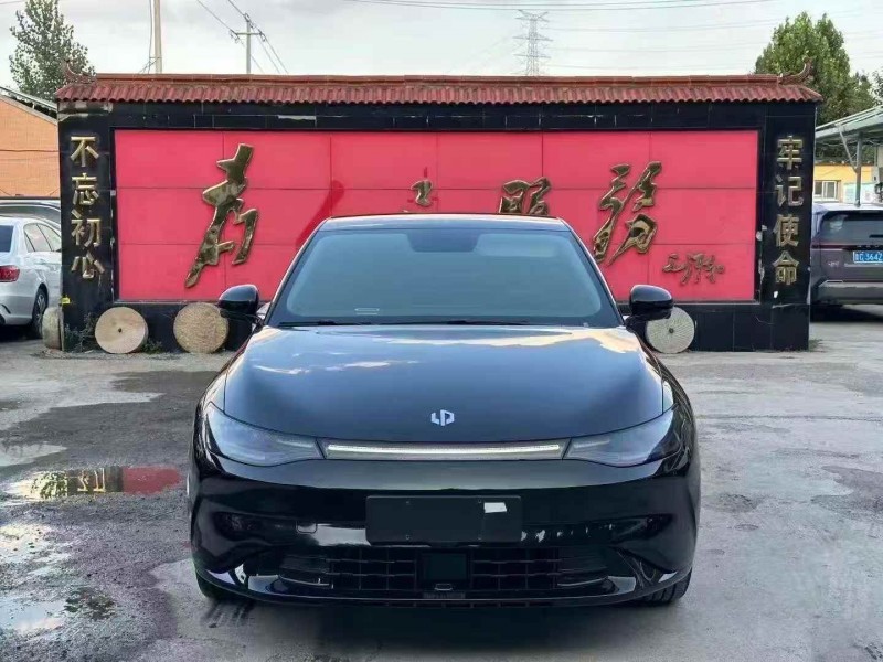 淄博25年零跑汽车C011