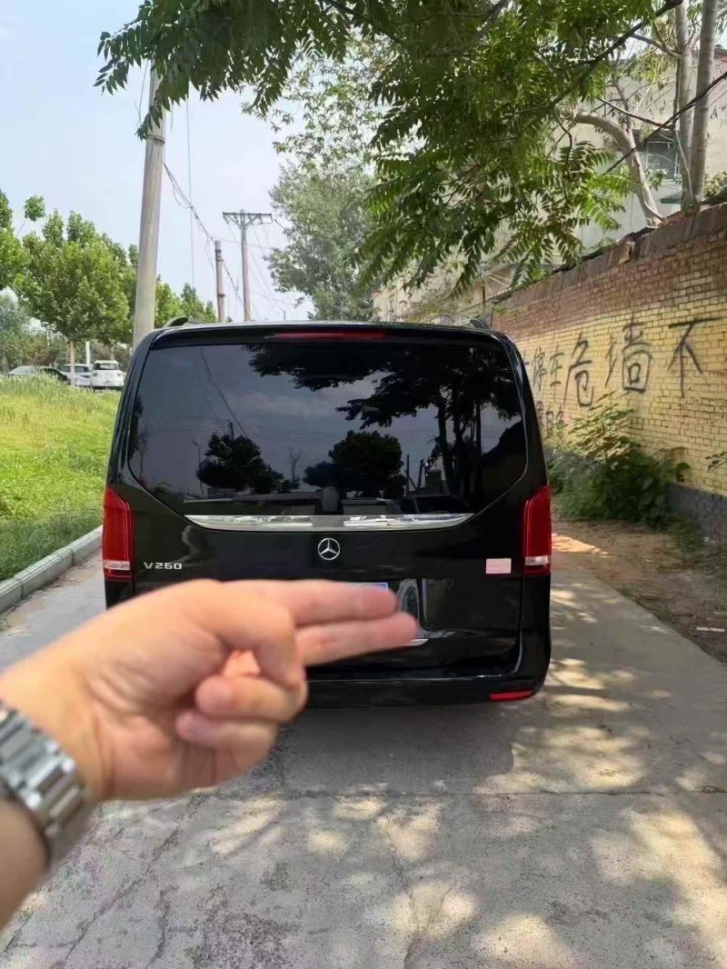 郑州18年奔驰V9
