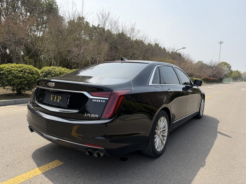 盐城20年凯迪拉克CT67