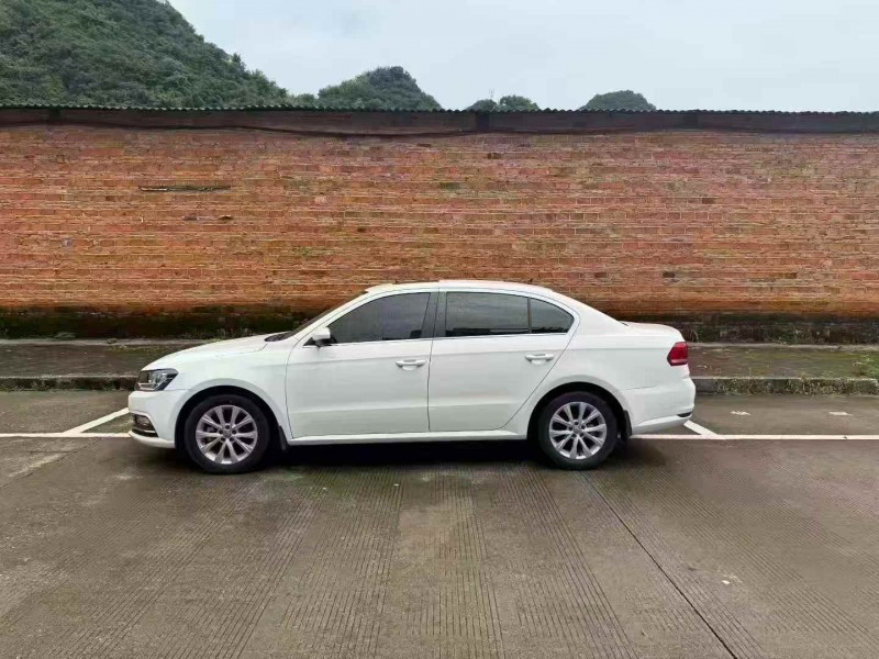 柳州18年大众朗逸8