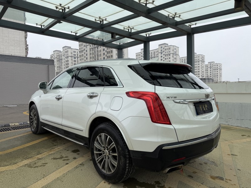 盐城17年凯迪拉克XT59