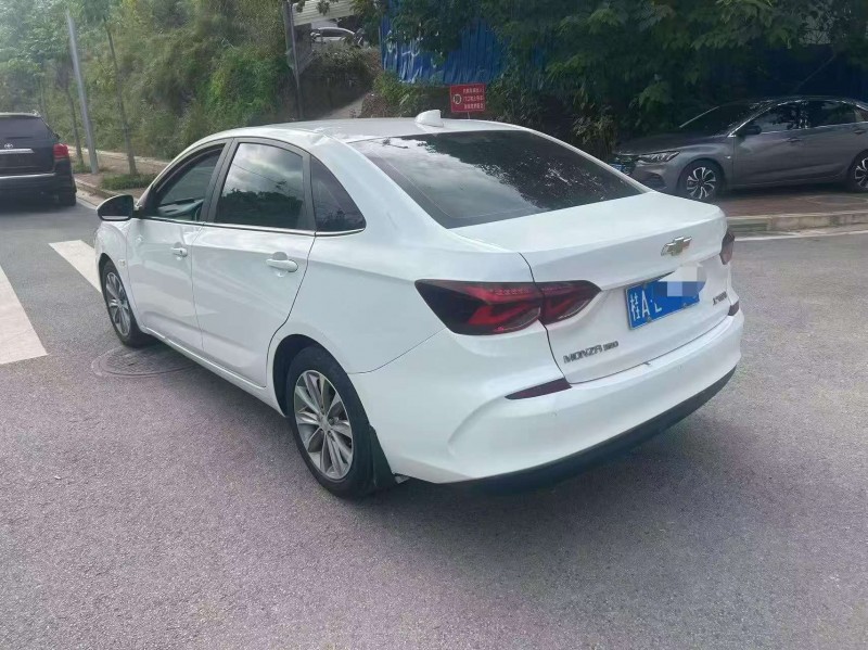 南宁21年雪佛兰科鲁泽9