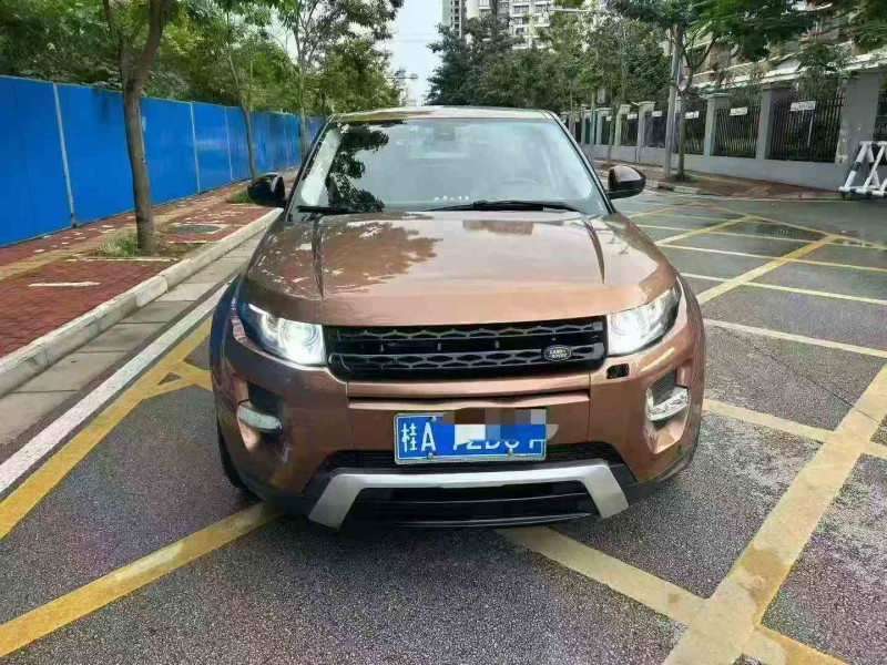 南宁14年路虎极光1