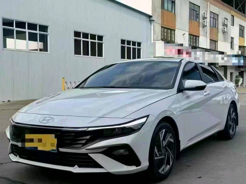 柳州25年现代伊兰特2