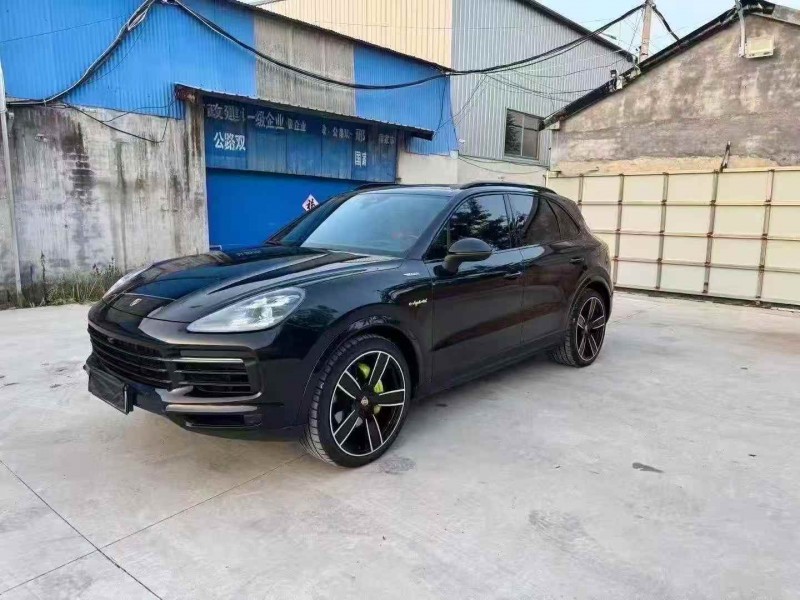 潍坊21年保时捷卡宴3