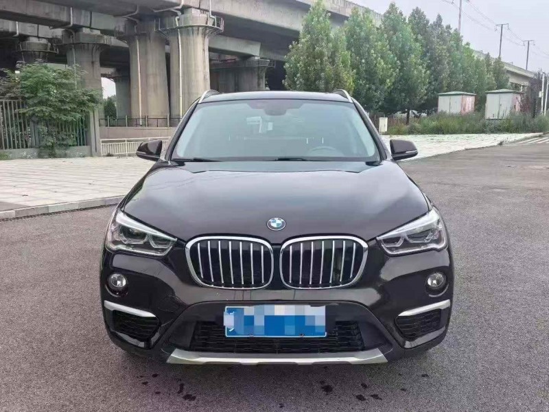 天津19年宝马X11