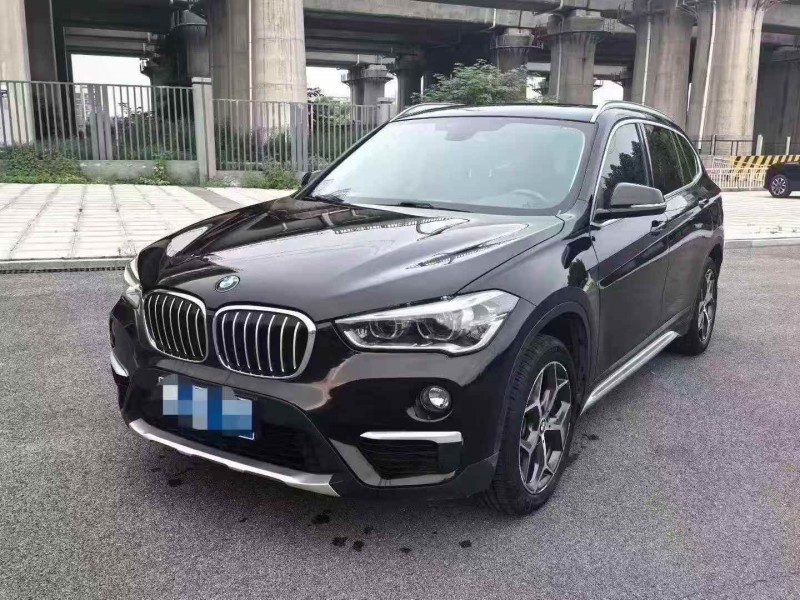 天津19年宝马X12