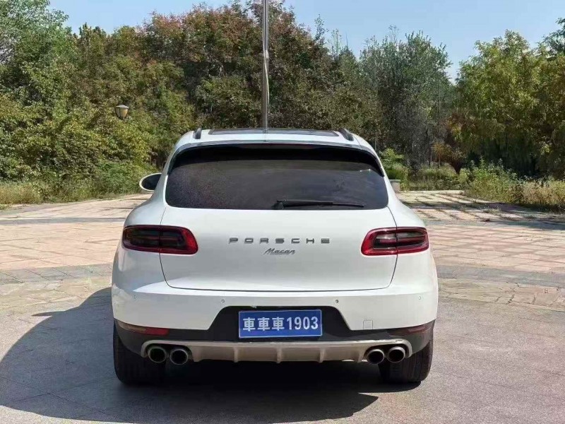 淄博17年保时捷Macan9