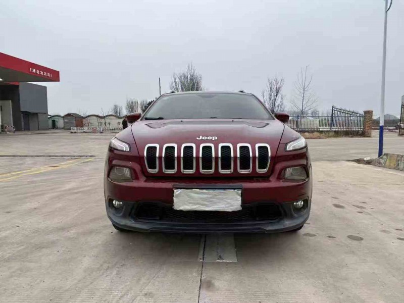 徐州16年Jeep自由光1