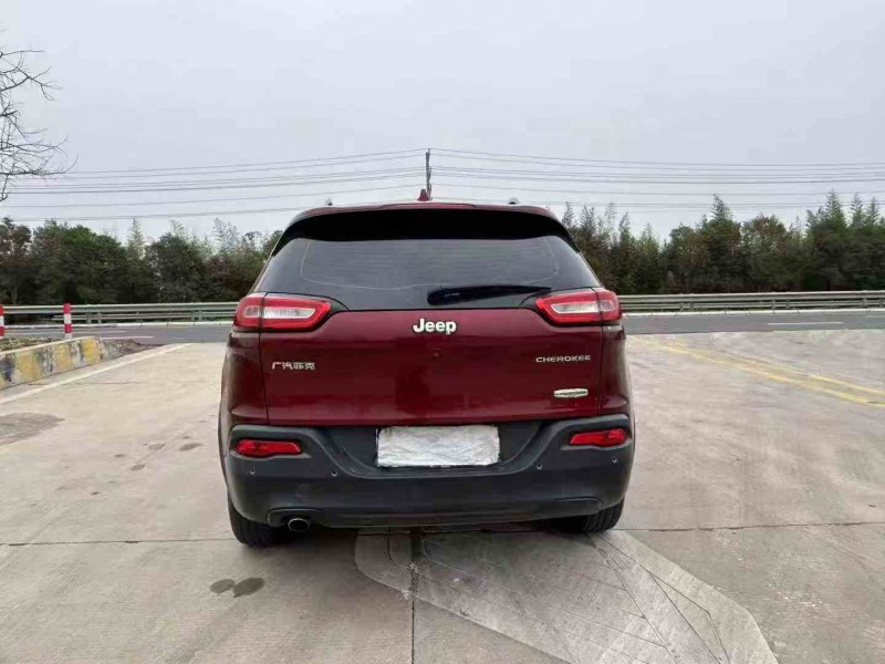 徐州16年Jeep自由光3