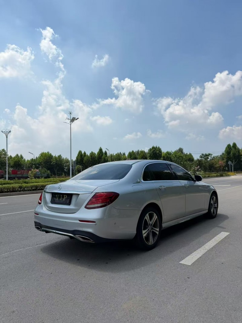 枣庄18年奔驰E8