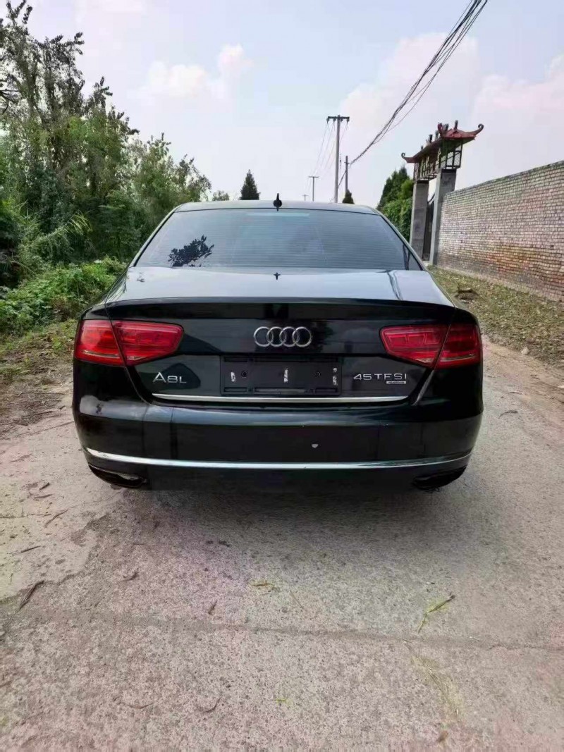 枣庄12年奥迪A8L9