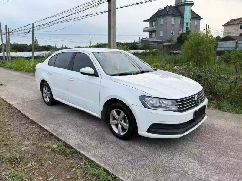 湖州17年大众朗逸2