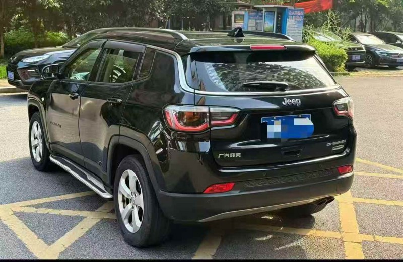 鹰潭18年Jeep指南者8